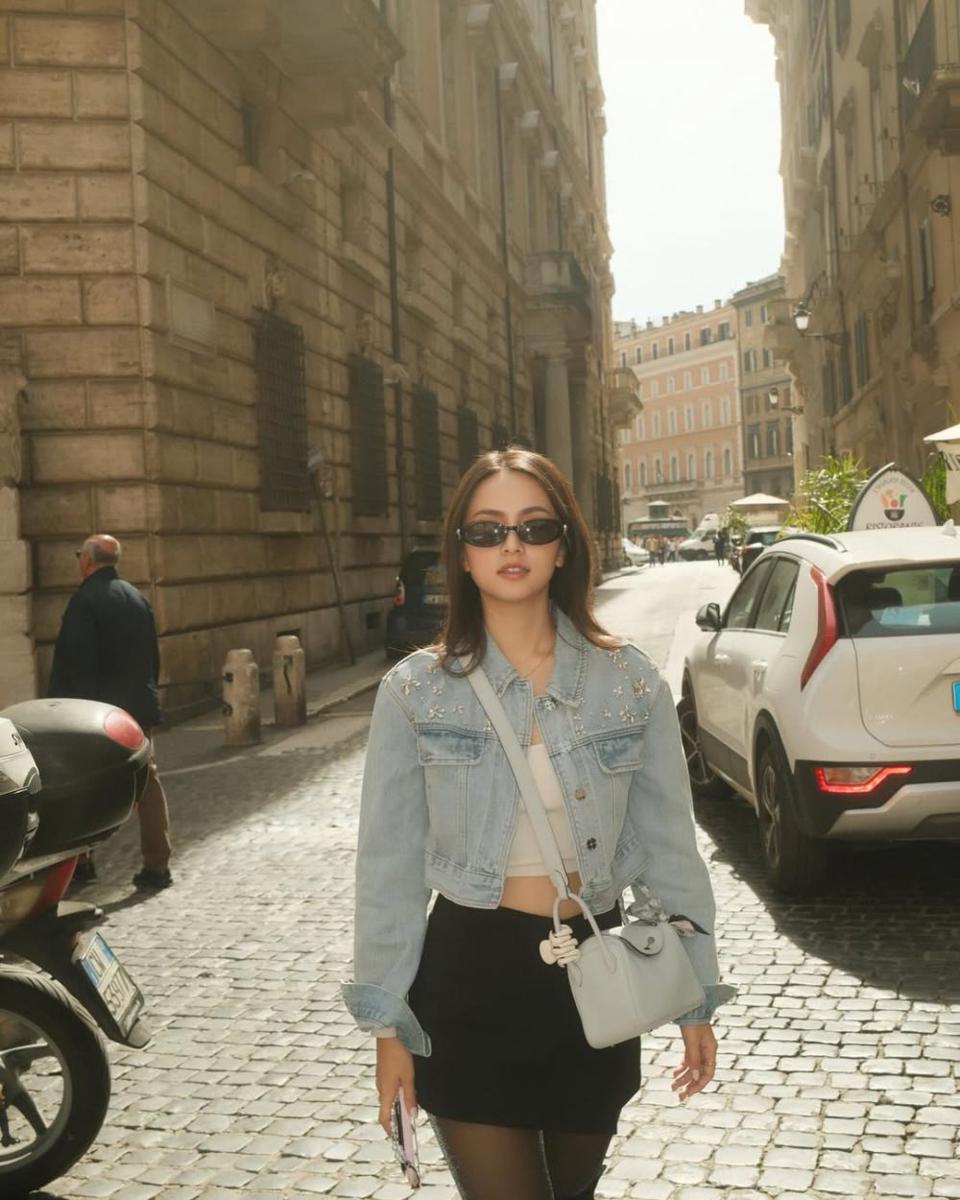 Inspirasi OOTD ala Angie Marcheria (instagram.com/angiemstwn)