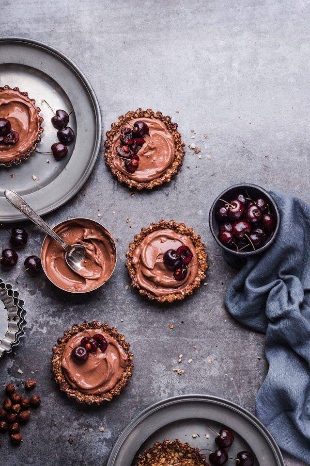 ilustrasi raspberry mocha pie (unsplash.com/Bruna Branco)