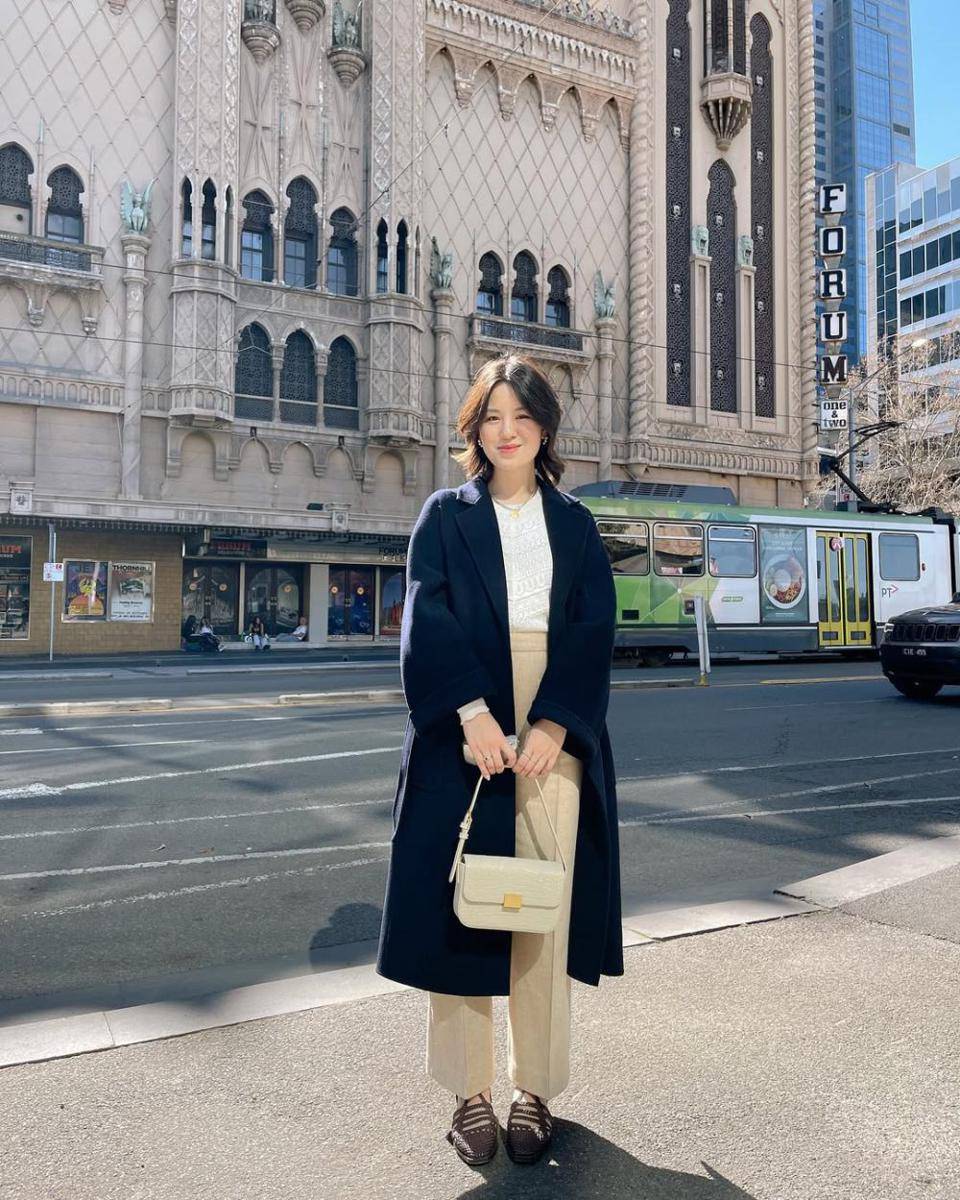 Helen Jin (instagram.com/dailyhelenj)