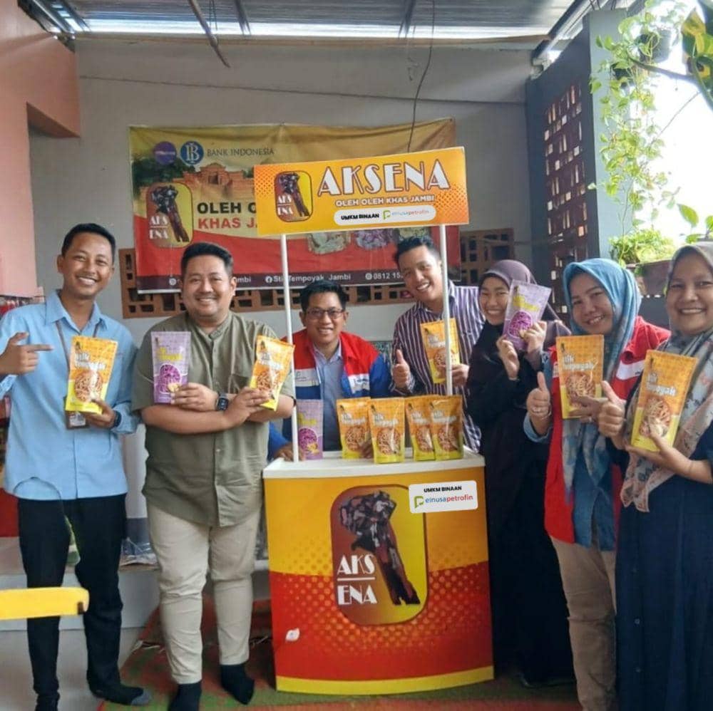 Kisah Sukses UMKM Aksena Snack yang Didukung CSR Elnusa Petrofin