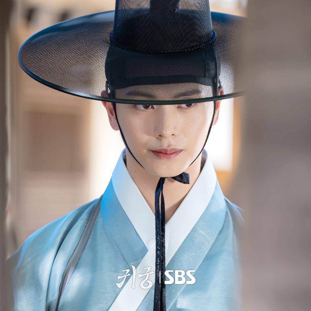 Yook Sung Jae di The Haunted Palace (dok. SBS/The Haunted Palace)