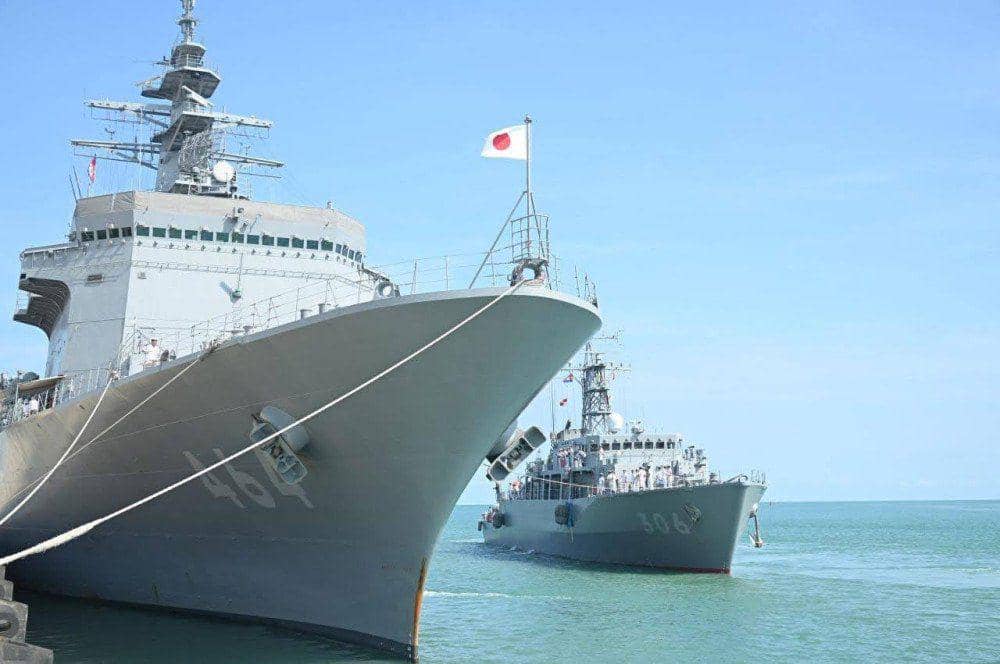 Kapal-kapal militer Jepang pada 19 April 2025 singgah di pangkalan AL Ream di Kamboja, yang didanai oleh China. (x.com/peacepalace_kh)