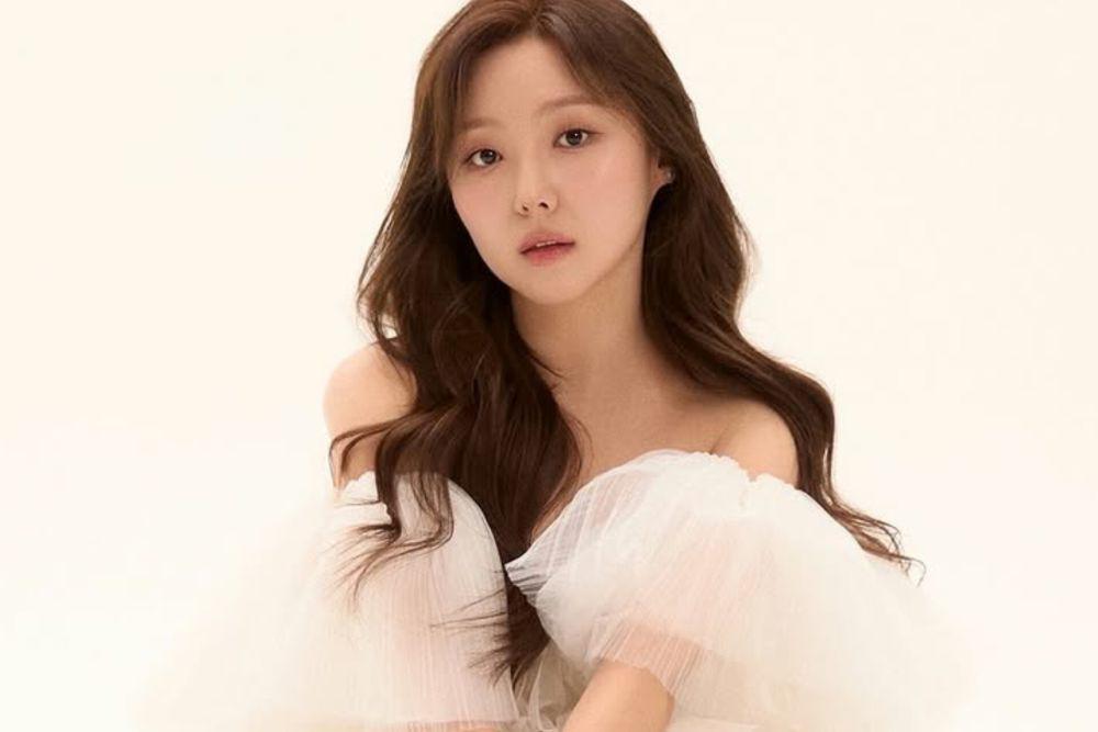 7 Potret Prewedding Min Miss A, akan Menikah pada Bulan Juni 2025