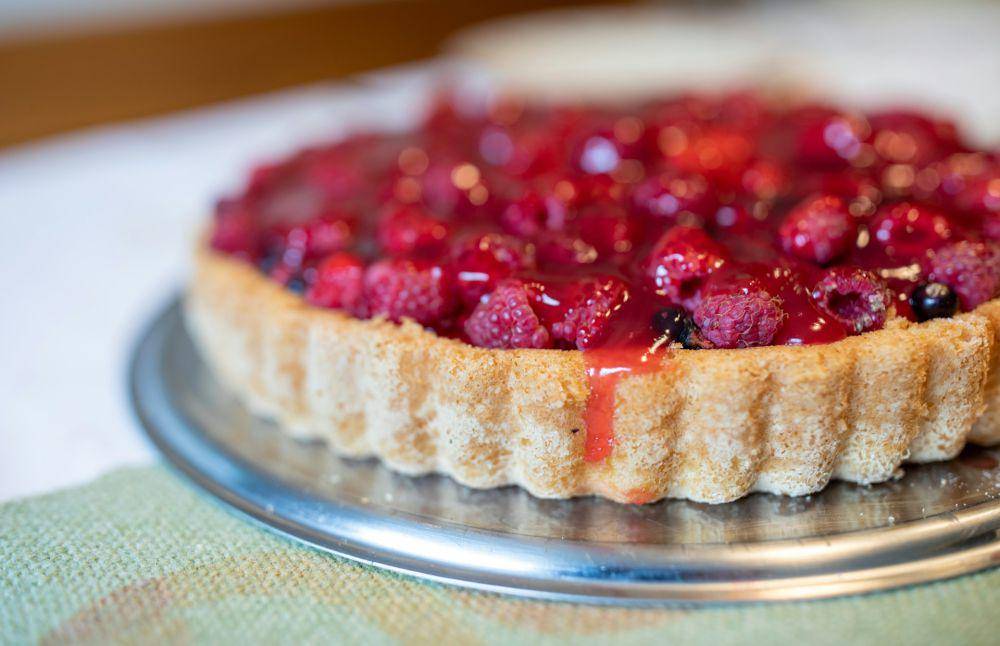 ilustrasi raspberry mocha pie (unsplash.com/Katja Anokhina)