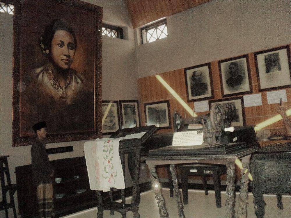 Ilustrasi Museum RA Kartini (pinterest.com/Septi putri)