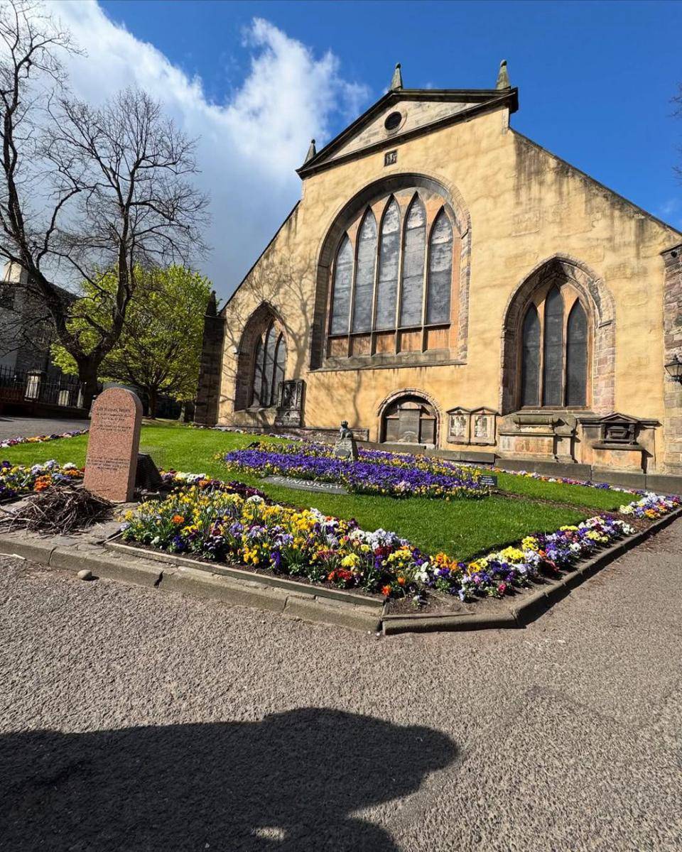 potret Greyfriars Kirk (instagram.com/adieztyfersa)