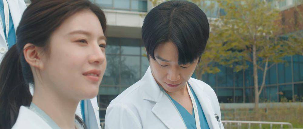 still cut drama Resident Playbook (dok.tvn/Resident Playbook)