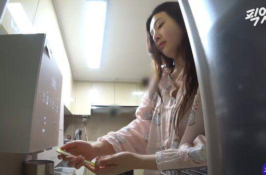 Joy Red Velvet (Dok. MBC/I Live Alone)