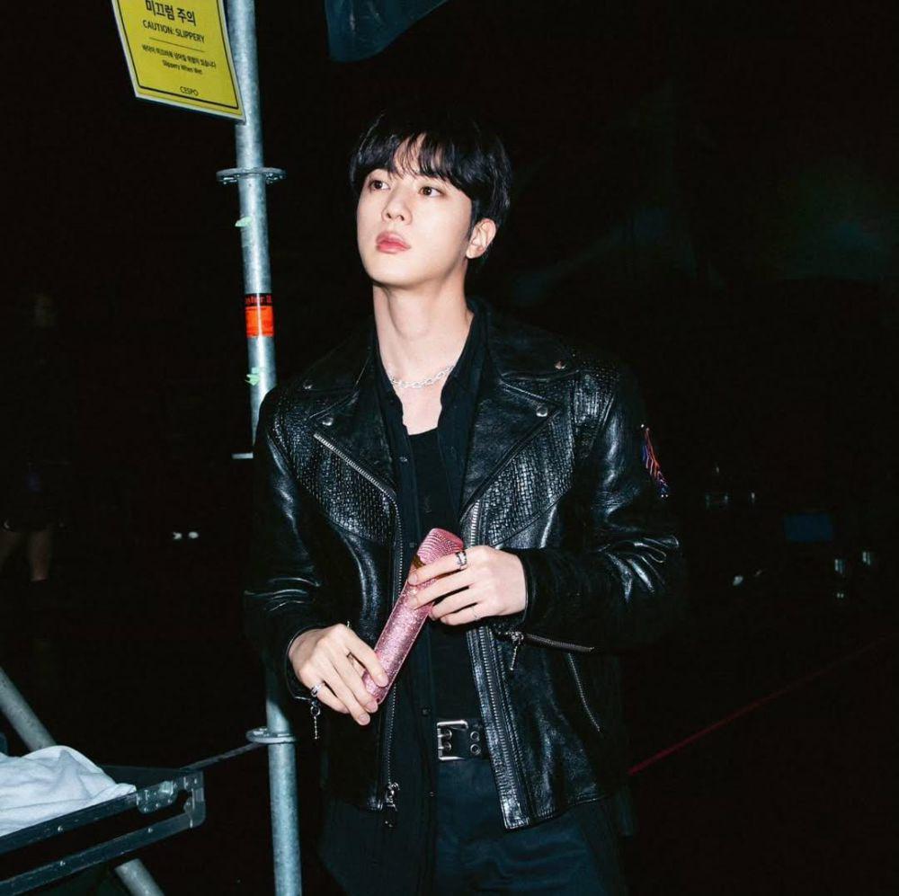 Jin BTS (instagram.com/jin)