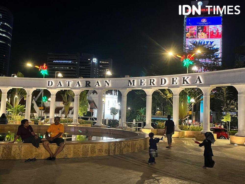 Dataran Merdeka, lapangan bersejarah di Kuala Lumpur, Malaysia (IDN Times/Sunariyah)