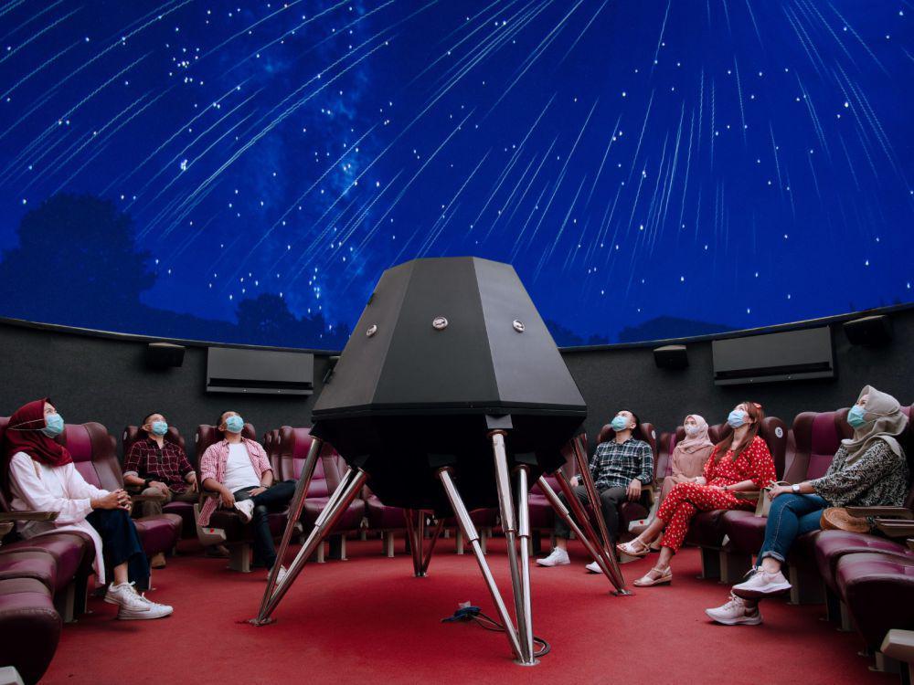 zona planetarium di Taman Pintar (tamanpintar.co.id)