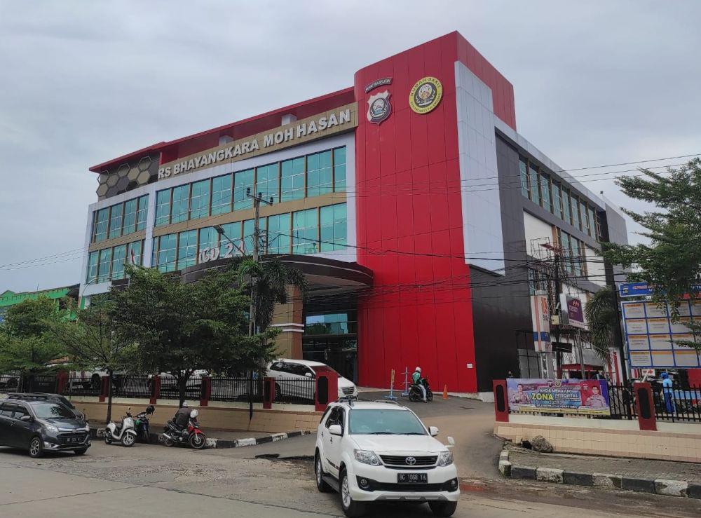 Bayi Tanpa Tempurung Kepala di Palembang Butuh Bantuan Dermawan