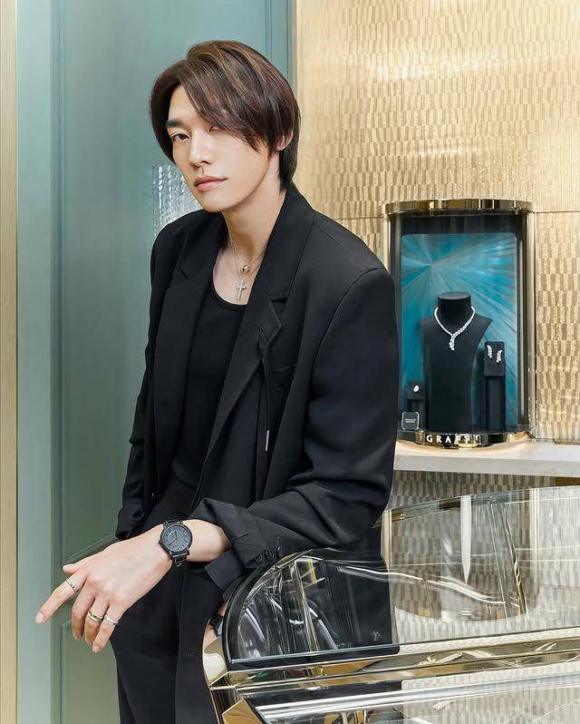 Kim Young Kwang (Instagram.com/aksakfn12)
