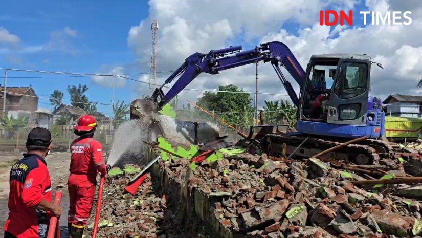 32 Bangunan di Cilacap di Atas Tanah PT KAI Dibongkar