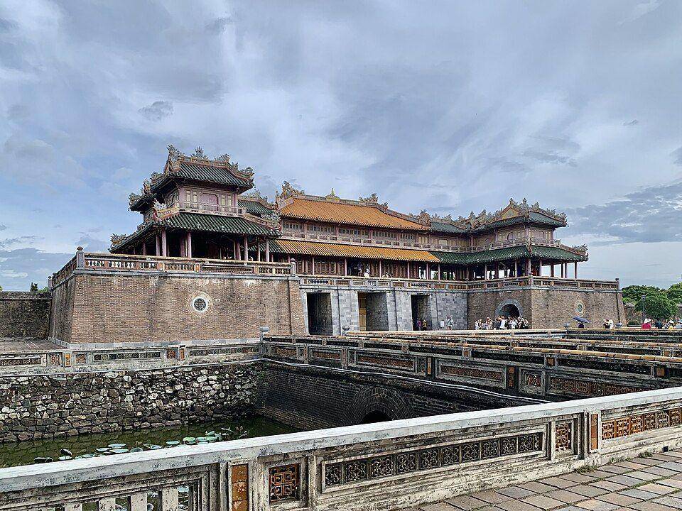 Imperial Enclosure Vietnam (https://en.wikipedia.org)