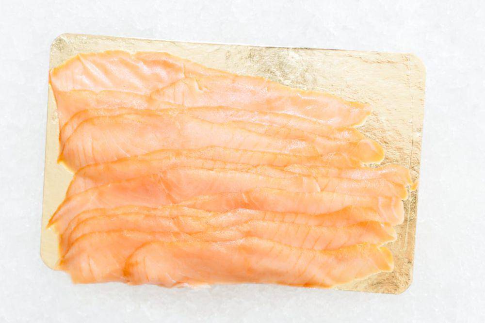 ilustrasi smoked salmon (pexels.com/Deane Bayas)