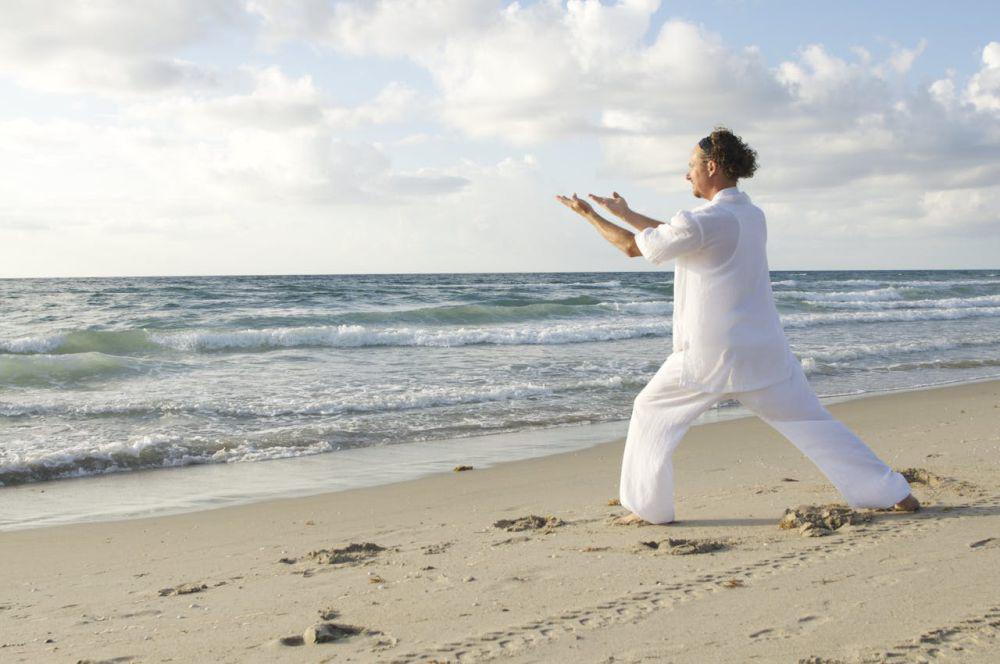 5 Manfaat Tai Chi untuk Kesehatan yang Gak Kamu Tahu, Bagus Banget!