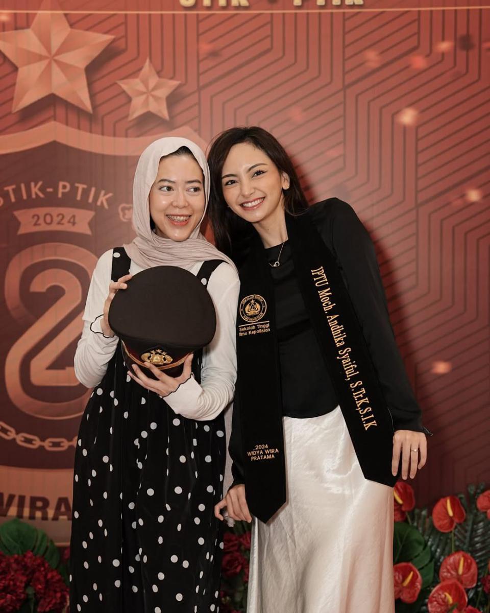 potret Valerie Tifanka dan calon kakak ipar (instagram.com/valtifanka)