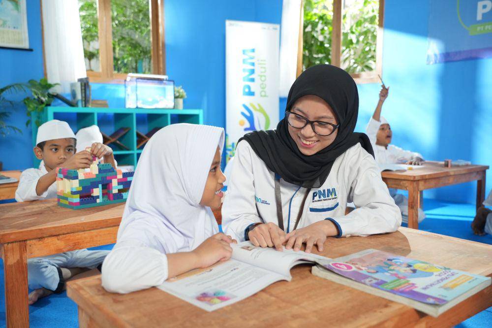 PT Permodalan Nasional Madani (PNM) terus berkomitmen mendukung pendidikan berkualitas melalui program Ruang Pintar. (dok. PNM)