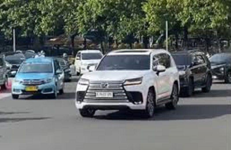 Dedi Mulyadi Tidak Bayar Pajak Mobil Pribadi, DPRD Beri Sentilan