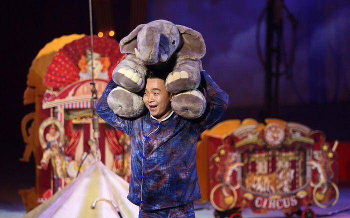 Oriental Circus Indonesia (detik.com/Agung Pambudhy)