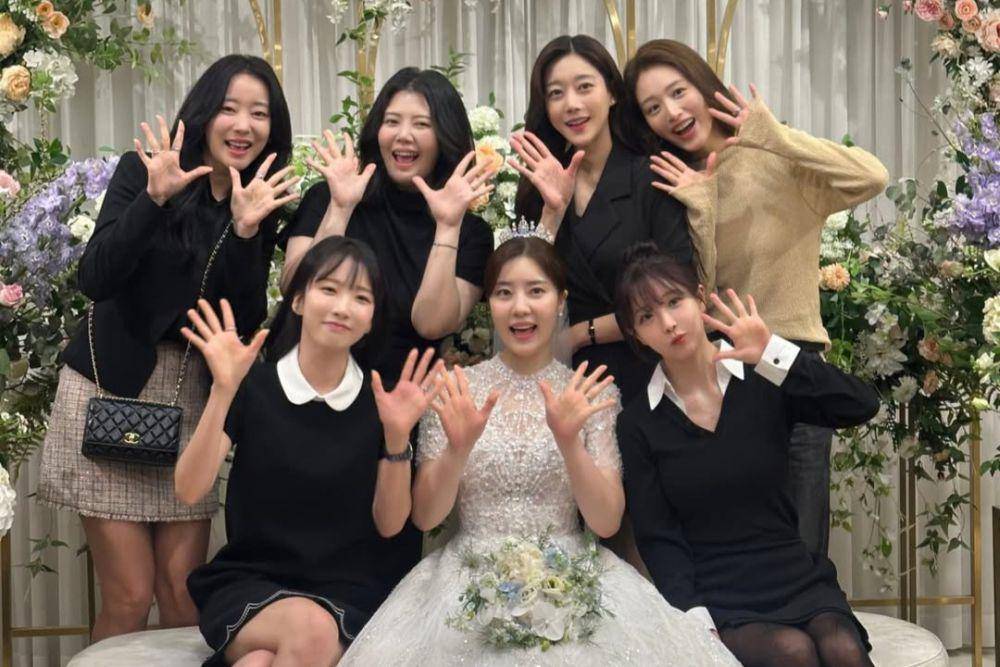 potret pernikahan Noeul eks Rainbow (instagram.com/noh.eul_89)