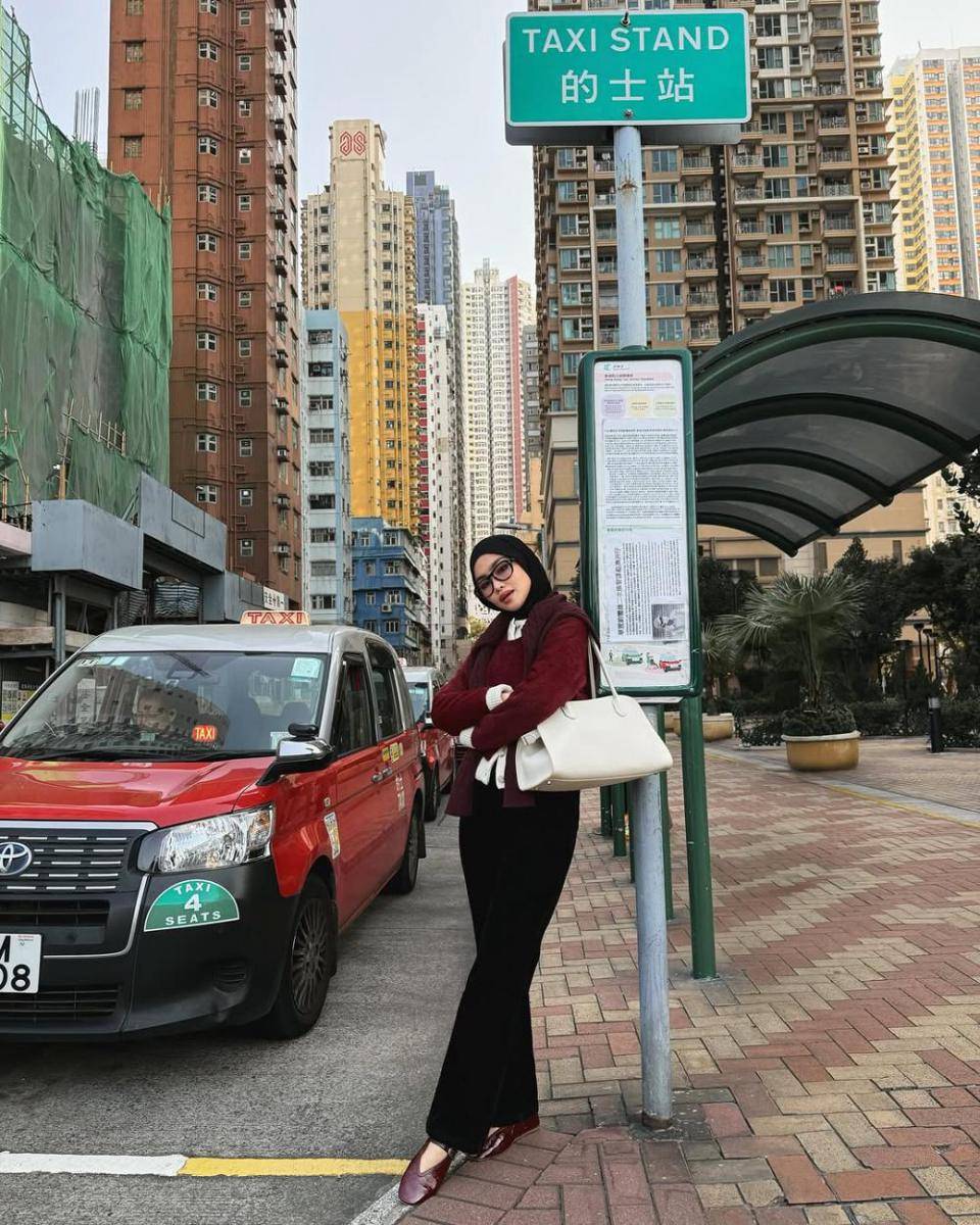 Inspirasi OOTD ala Sashfir (instagram.com/sashfir)