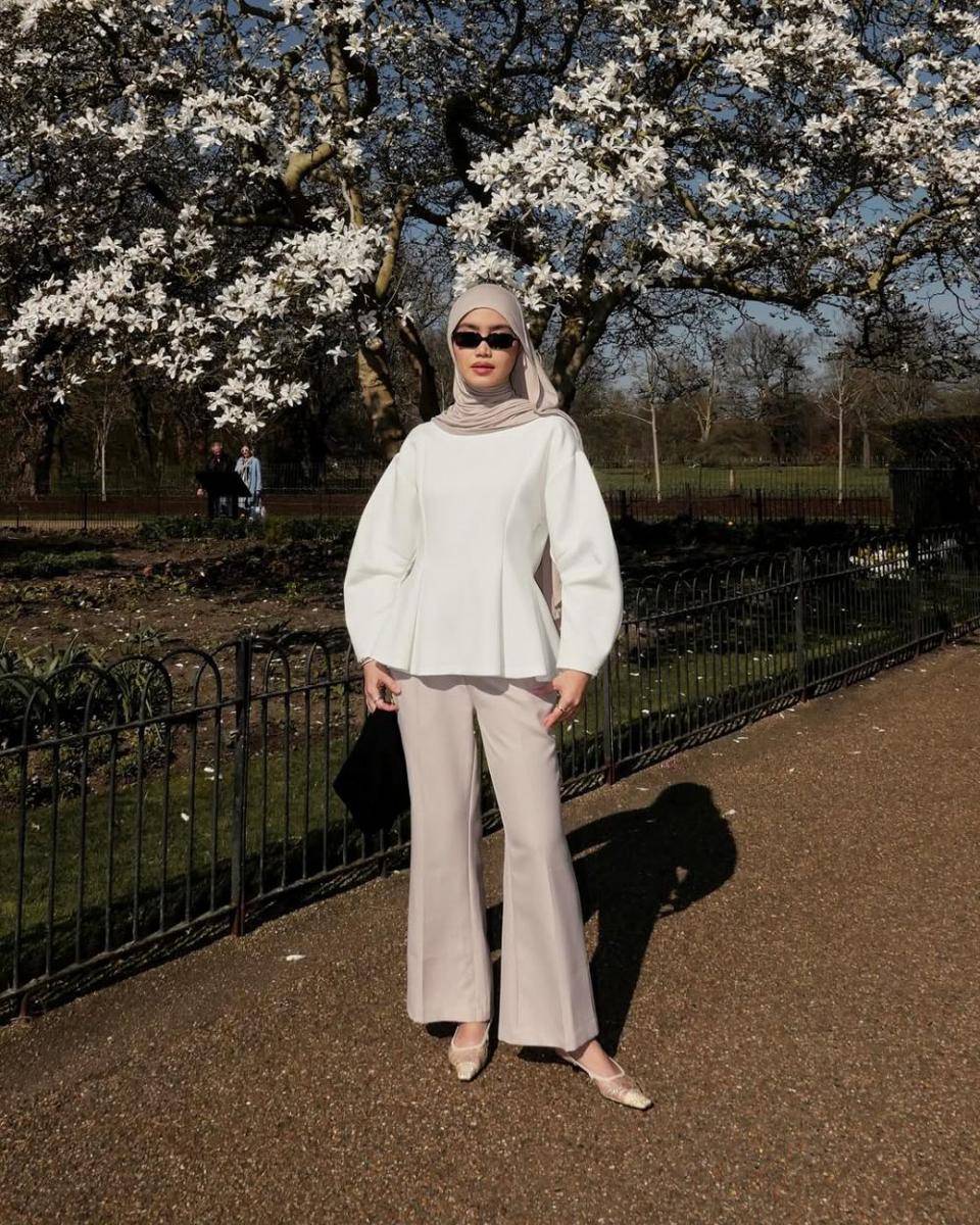 Inspirasi OOTD ala Sashfir (instagram.com/sashfir)