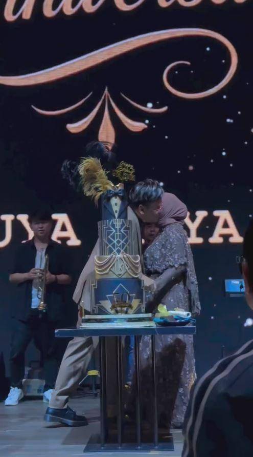 ulang tahun Uya Kuya (Instagram.com/bebizie)