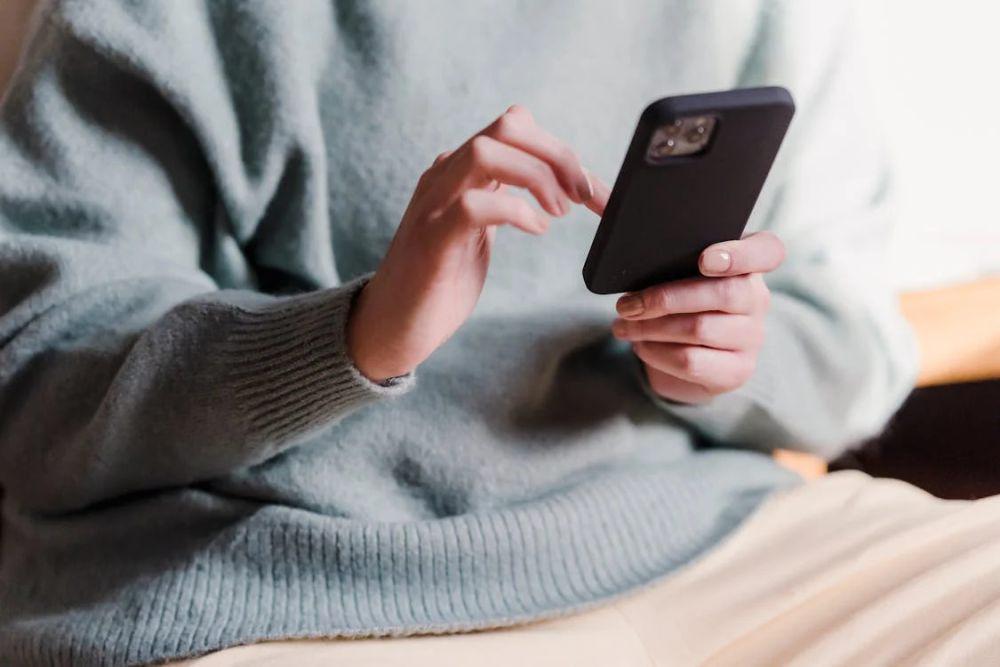 5 Cara untuk Menghindari Ghosting, Biar Gak Makan Hati!