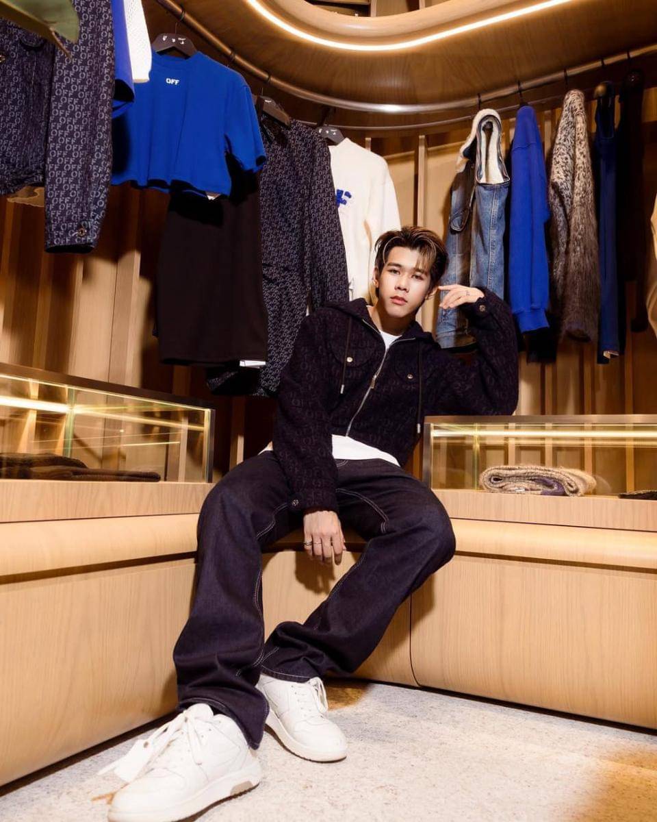 Tui Chayatorn LYKN (instagram.com/m.tuiiii)