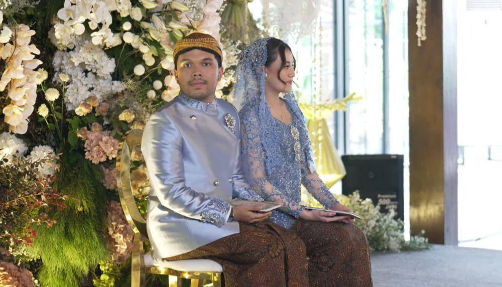 Mitoni Aaliyah Massaid dan Thariq Halilintar. (Youtube.com/Thariq Halilintar)