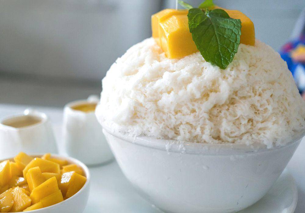 ilustrasi kakigori (vecteezy.com/Phanithi Siriwong)