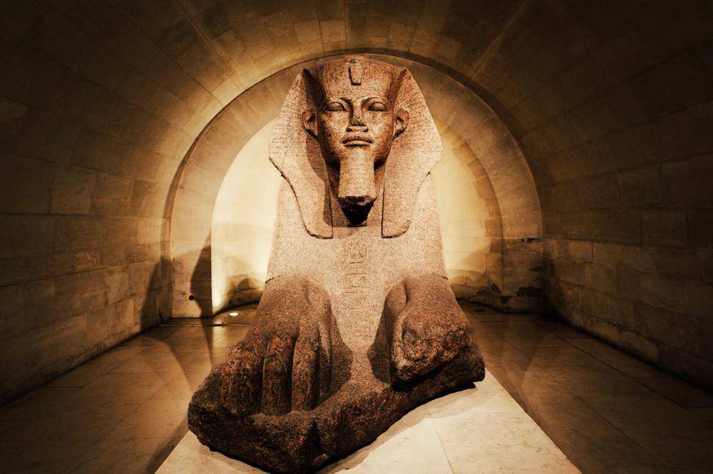 ilustrasi patung Sphinx (pexels.com/Fotis Michalainas)
