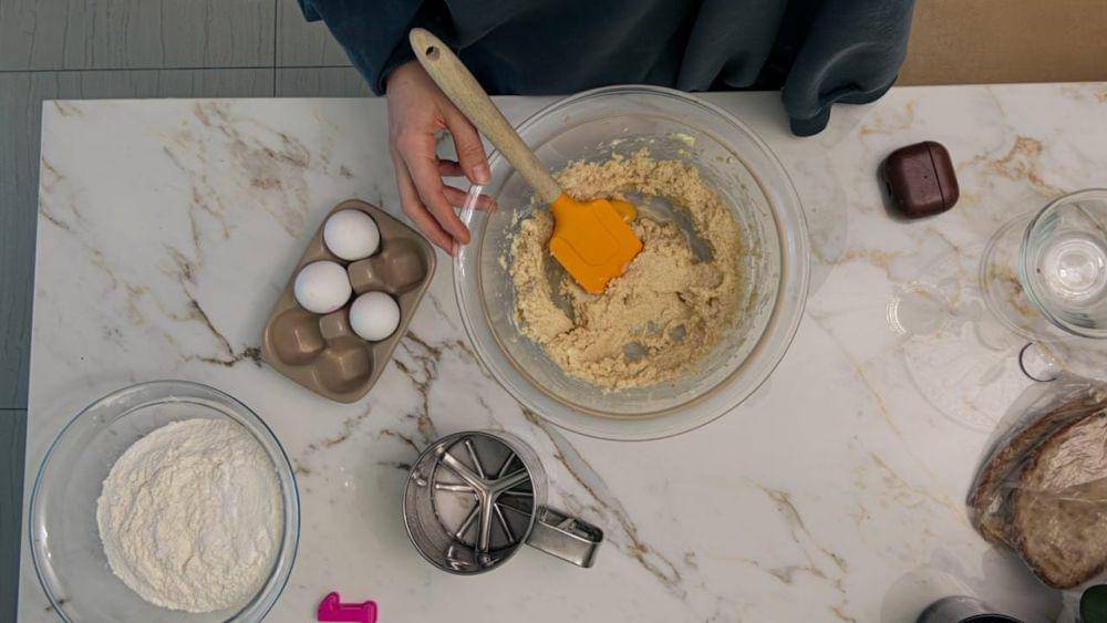 ilustrasi adonan muffin