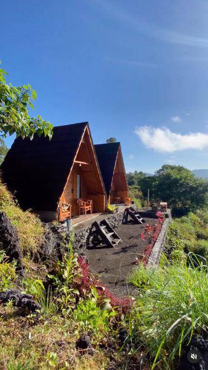D'Tepi Danau Glamping (instagram.com/dtepi_danauglamping)
