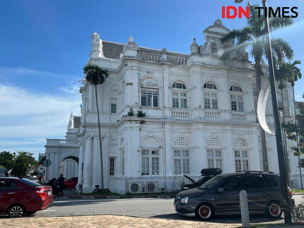 Salah satu bangunan tua peninggalan kolonial Inggris di Penang, Malaysia (IDN Times/Sunariyah)