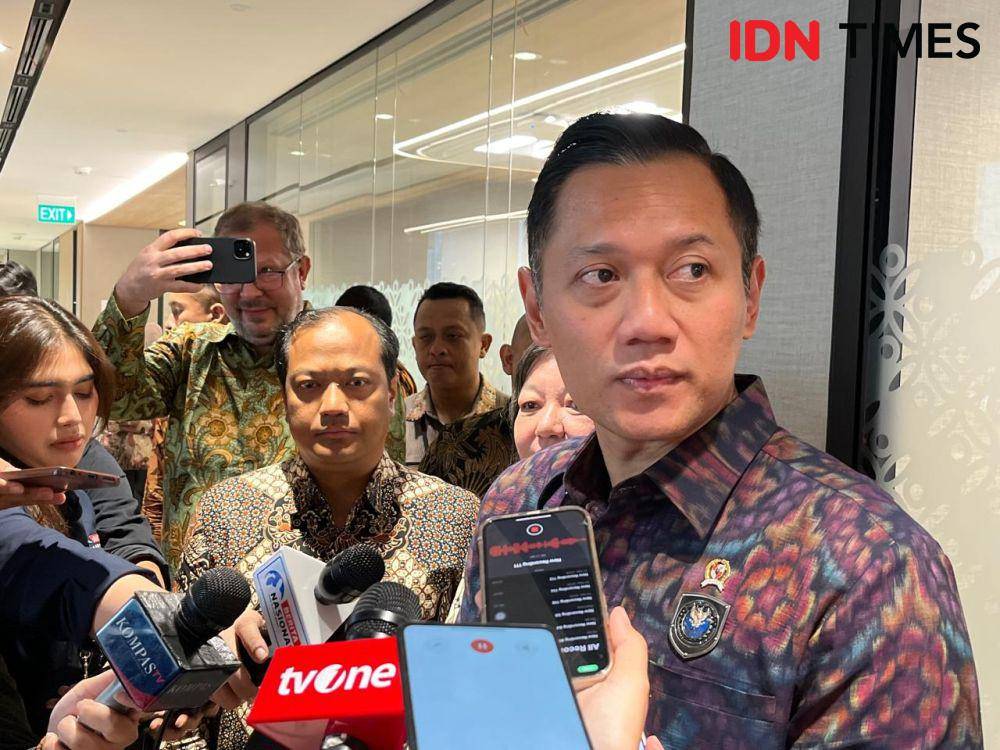 Menteri Koordinator (Menko) Bidang Infrastruktur dan Pembangunan Kewilayahan Agus Harimurti Yudhoyono (AHY). (IDN Times/Triyan).
