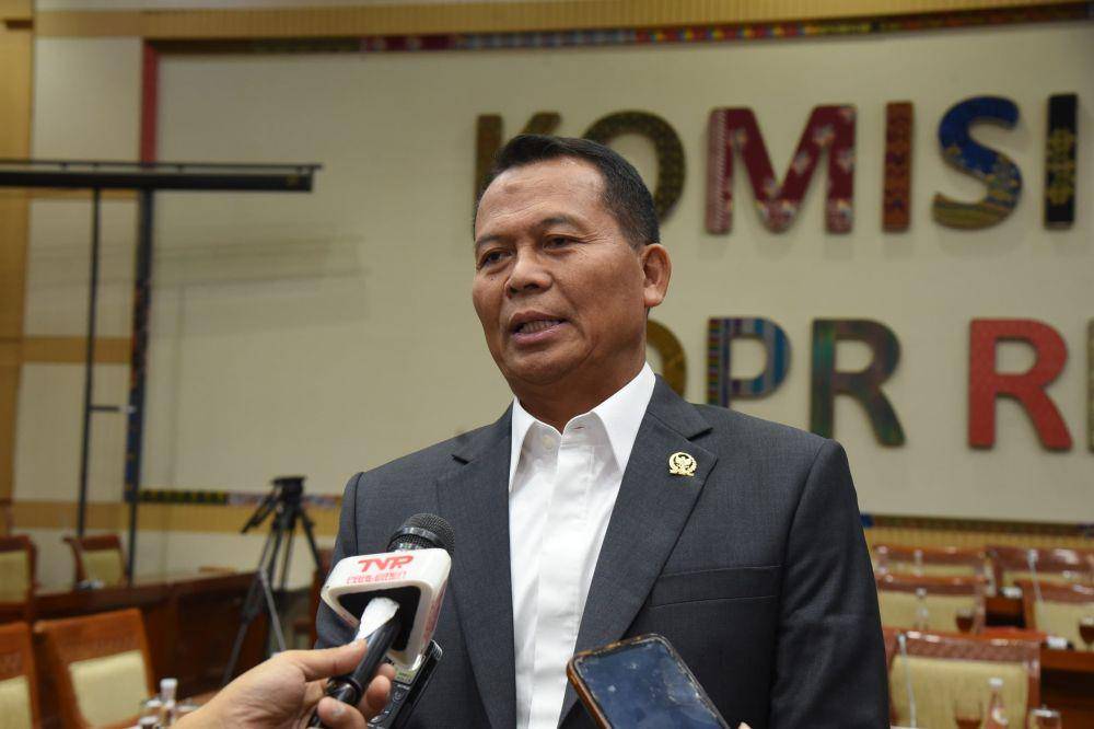 Endang Agustina menekankan perlunya tindakan tegas terhadap biro travel yang terbukti melakukan pelanggaran. (Dok. DPR RI)