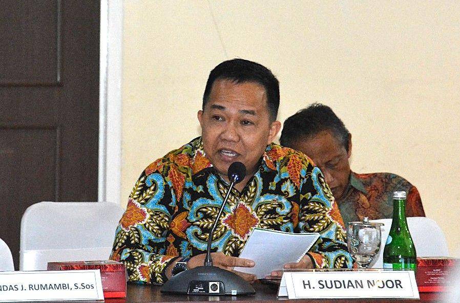 Sudian Noor mengusulkan pembentukan Siswas Gakum (Sistem Pengawasan dan Penegakan Hukum) Haji yang melibatkan Kementerian Agama, Imigrasi, Polri, BIN, dan DPR RI. (Dok. DPR RI)