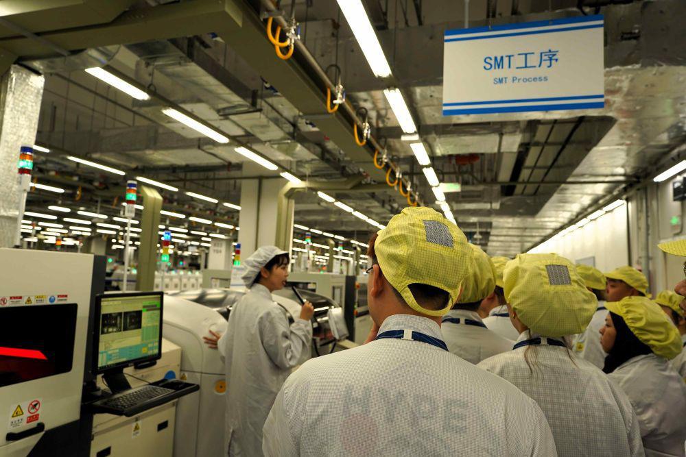 Canggihnya Pabrik HONOR di Shenzhen, Prosesnya Serba Detail