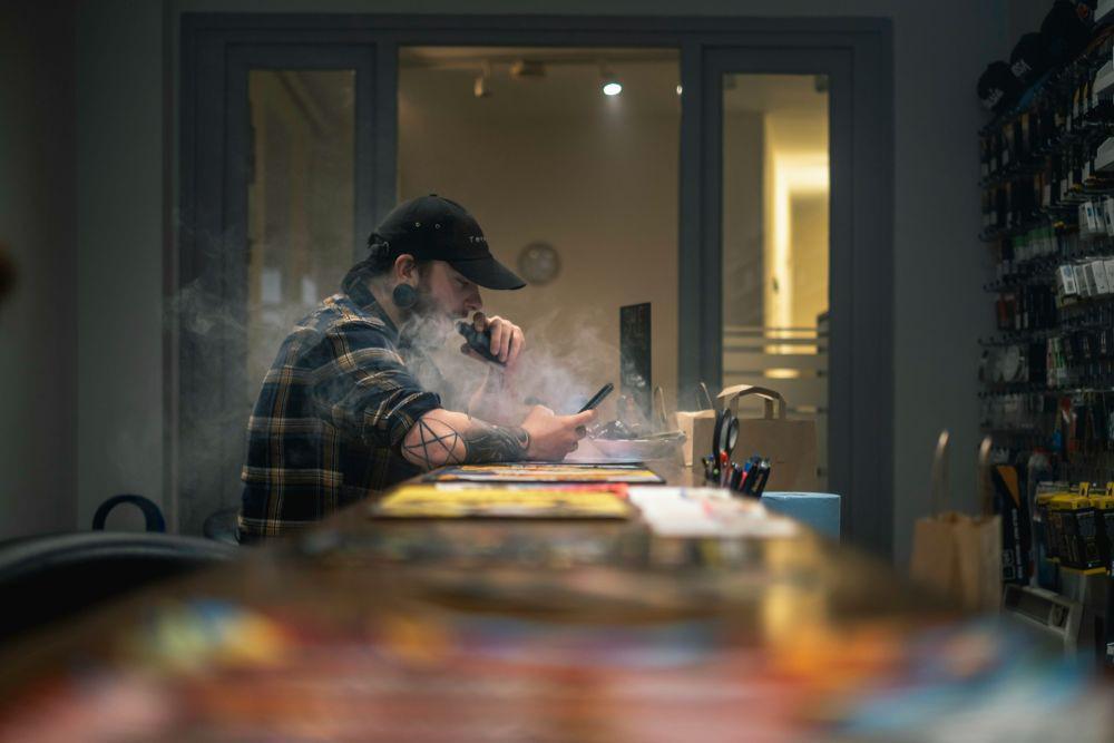 Ilustrasi vape atau pod (unsplash.com/e-liquids)