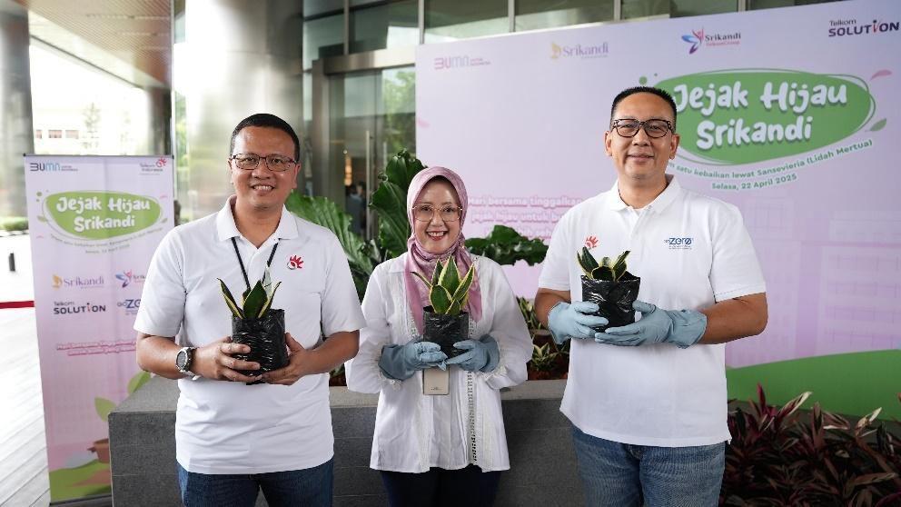 Program Jejak Hijau Srikandi TelkomGroup Perkuat Aksi ESG GoZero%