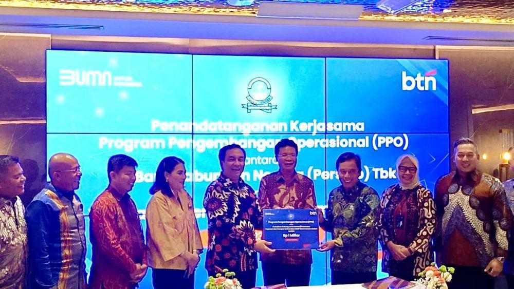Yayasan Universitas HKBP Nommensen (UHN) resmi menjalin kolaborasi strategis dengan PT Bank Tabungan Negara (BTN). (dok.Nommensen)