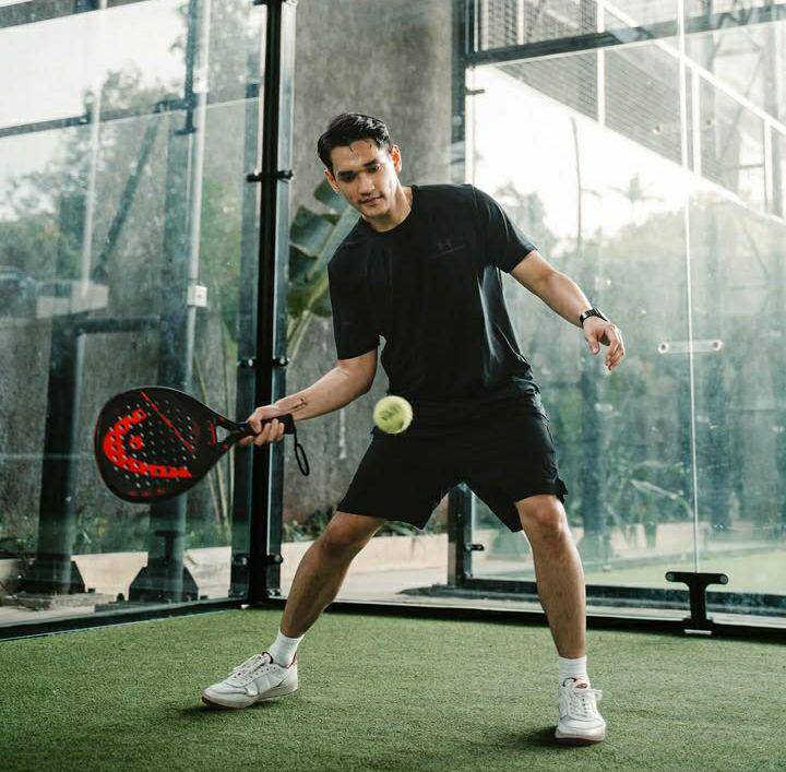 potret Afgan bermain padel (instagram.com/afgan__)