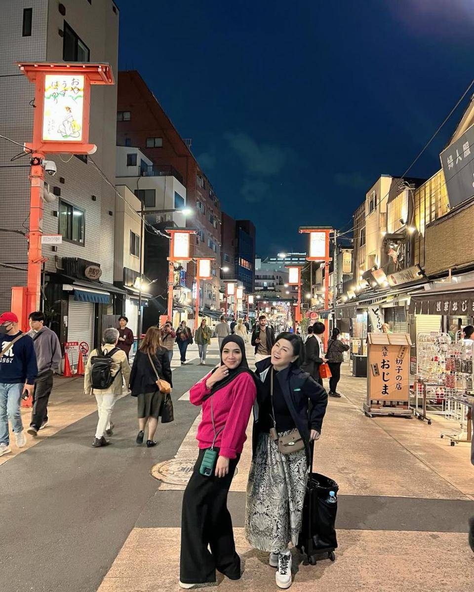 potret Rieta Amilia dan Desire Tarigan (instagram.com/rieta_amilia)