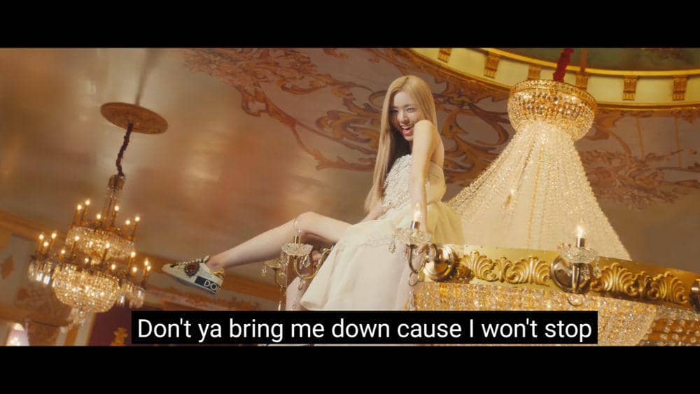 cuplikan MV "Sneakers" (youtube.com/JYP Entertainment)