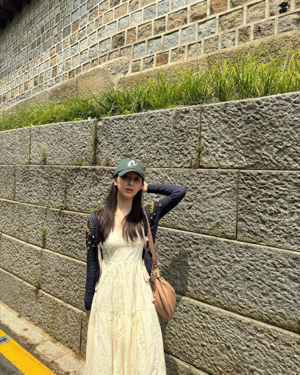 Park Ji Hoo (instagram.com/03_hu)
