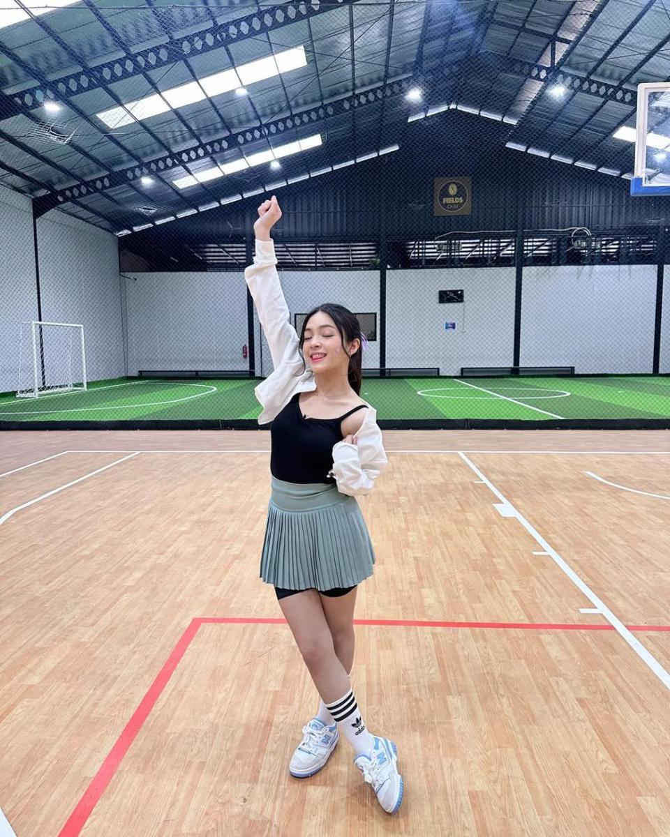 Eca Aura (instagram.com/elsaajapasal)