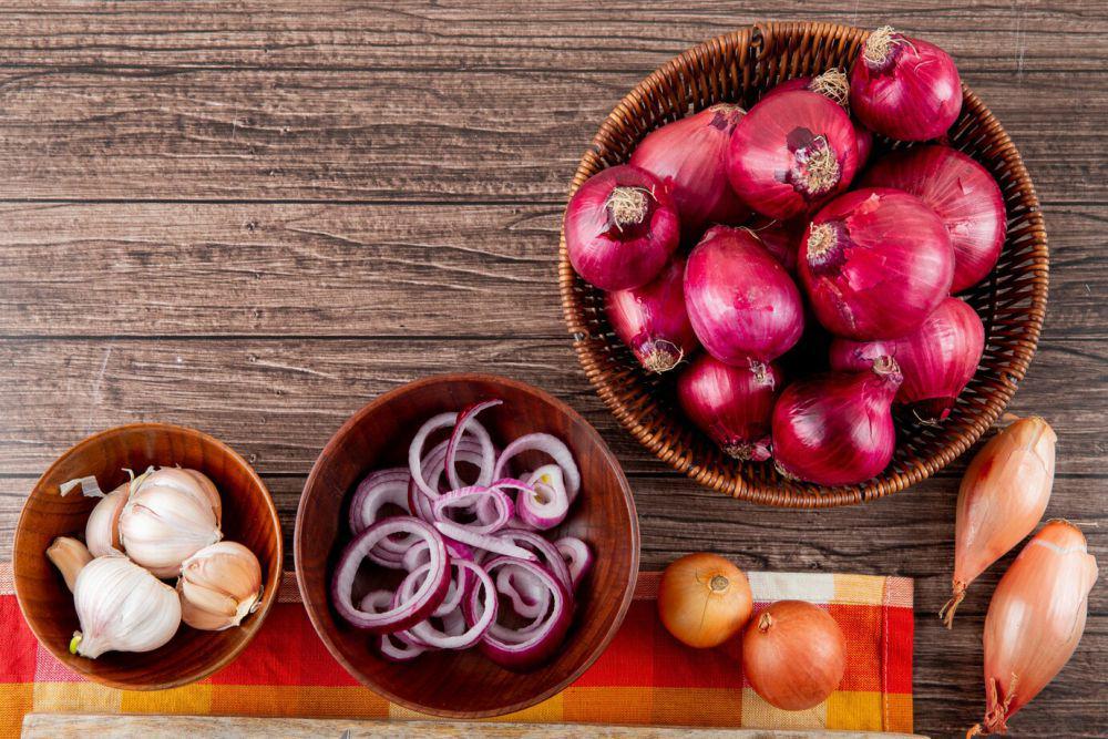 ilustrasi bawang (freepik.com/stockking)